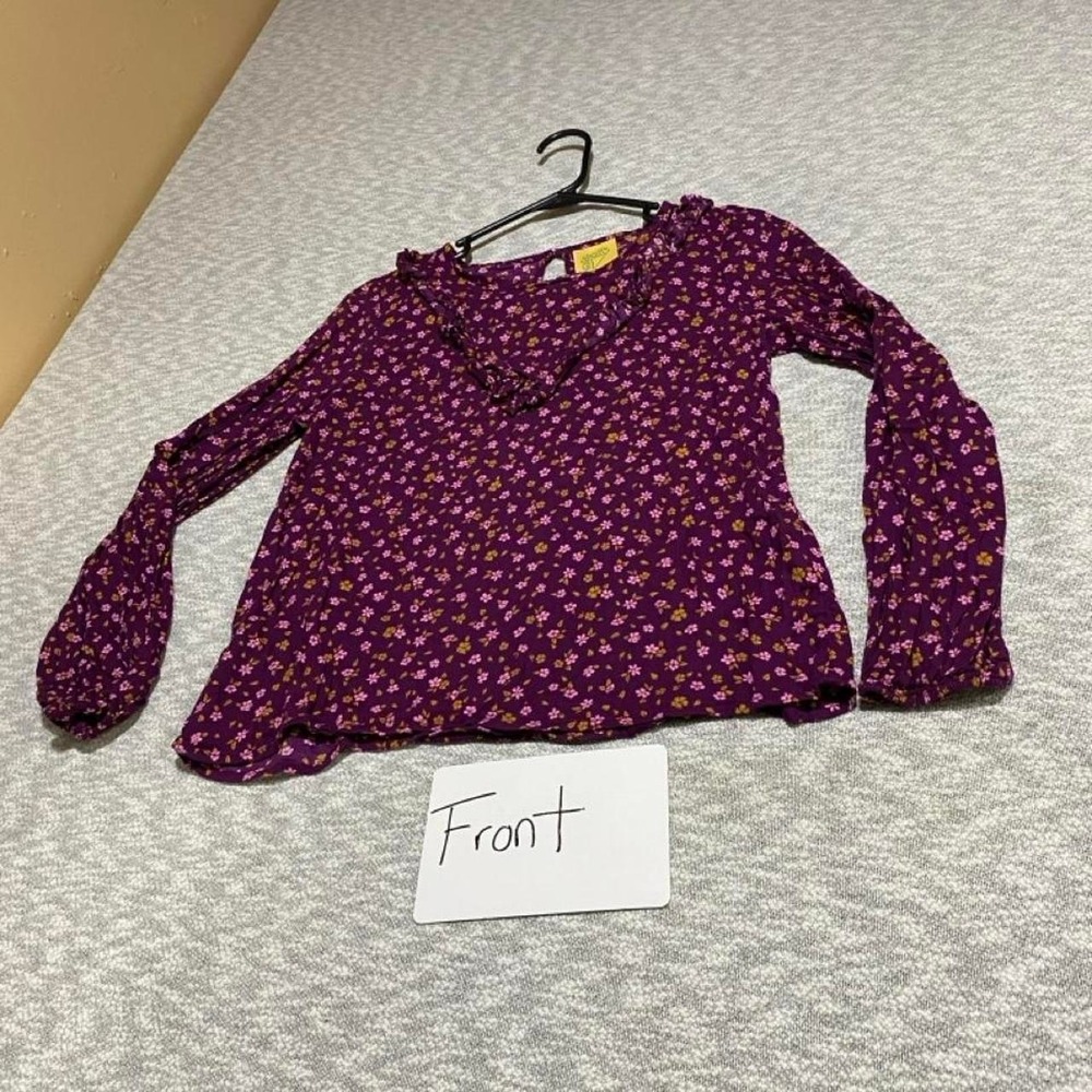 There Abouts Purple floral blouse teen size XL(16). SKU-C63